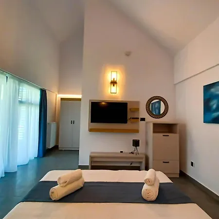 Konukevi Deja Blue - Adult Only Sfântu Gheorghe